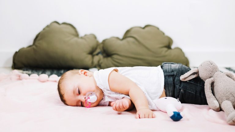 How To Put A 2-Year-Old To Sleep In 40 Seconds