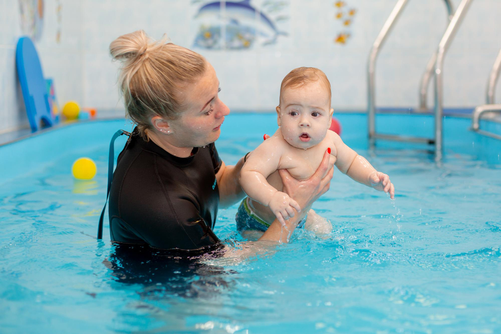Choosing the Right Swim Class for Babies