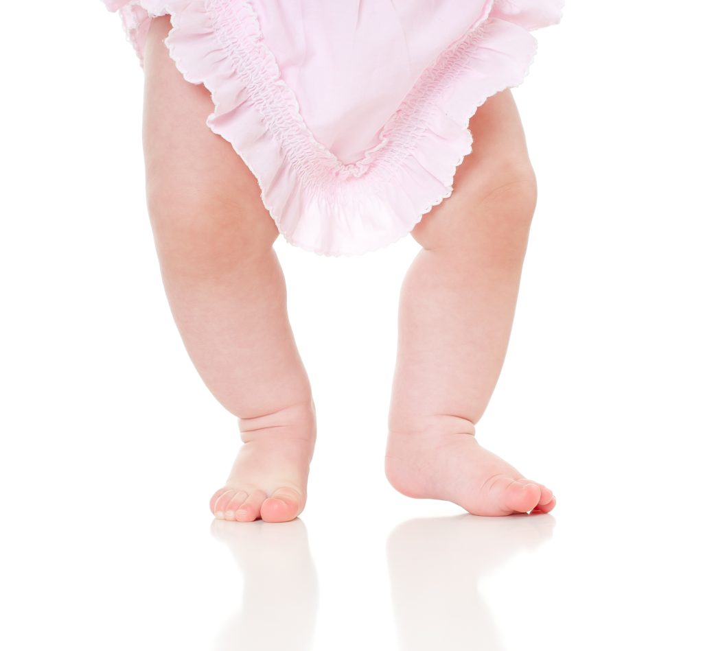 Causes of Bow Legs in Babies
