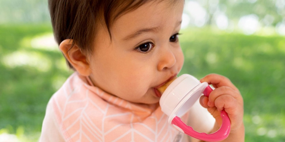 Drink Liquids: How To Keep Babies Cool In Summer
