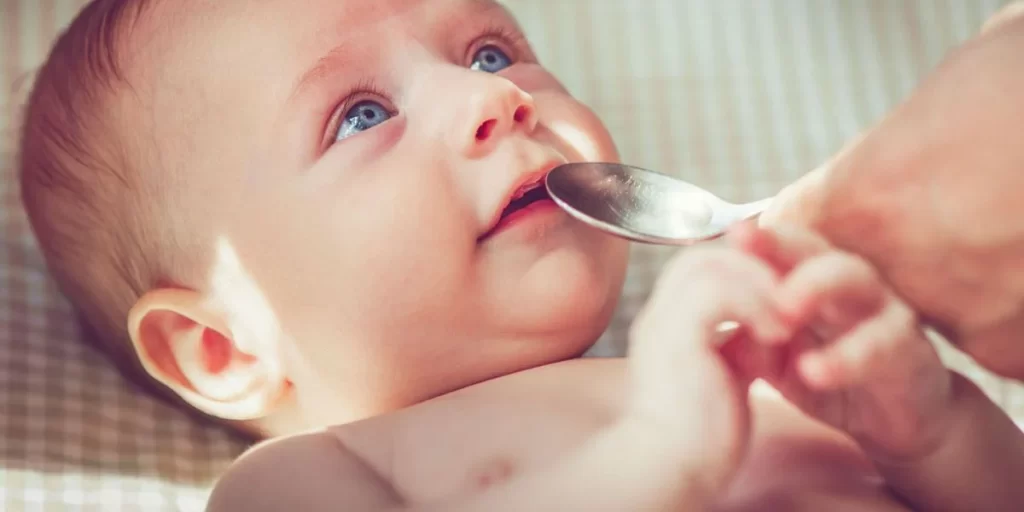 When to Start Gripe Water for Baby? Is it a Colic Solution?