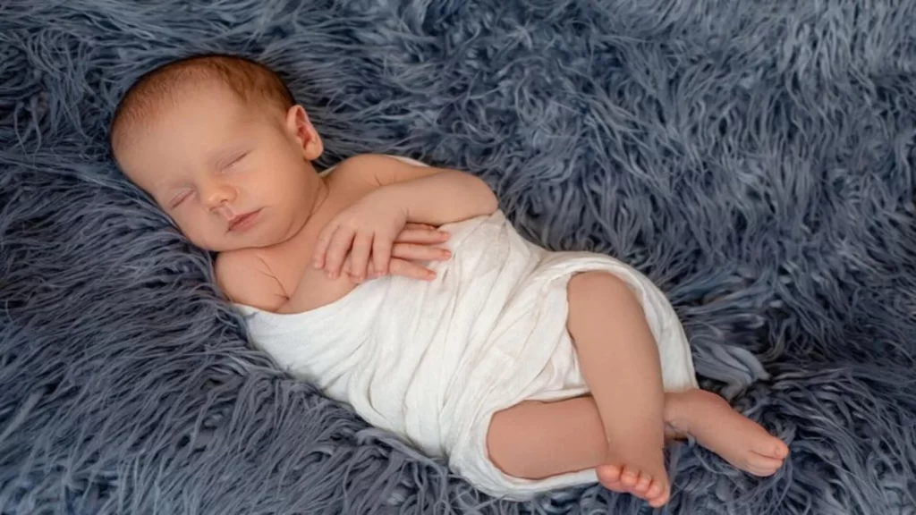 Utilizing Swaddling Techniques